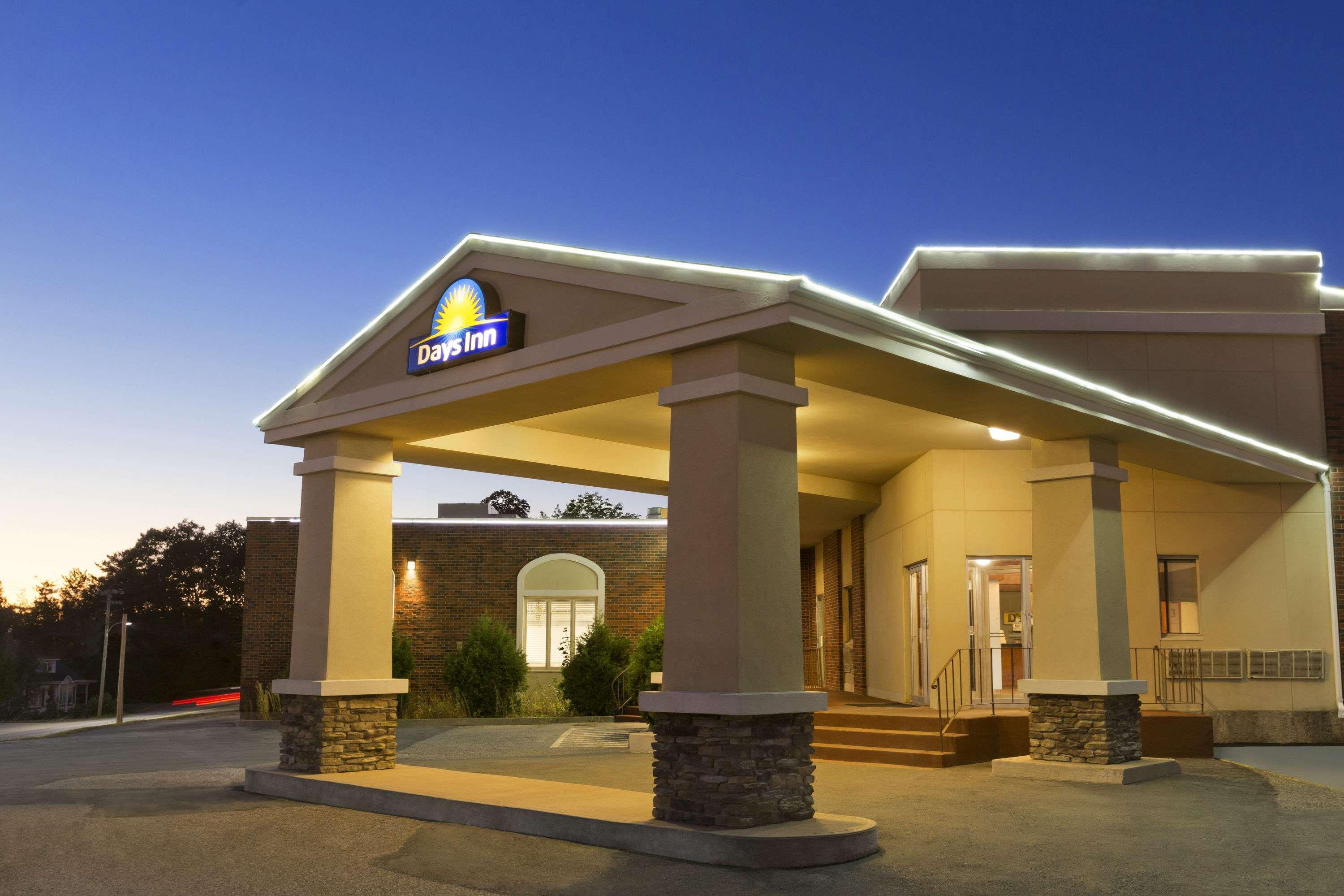 Days Inn By Wyndham Bridgewater Conference Center Extérieur photo