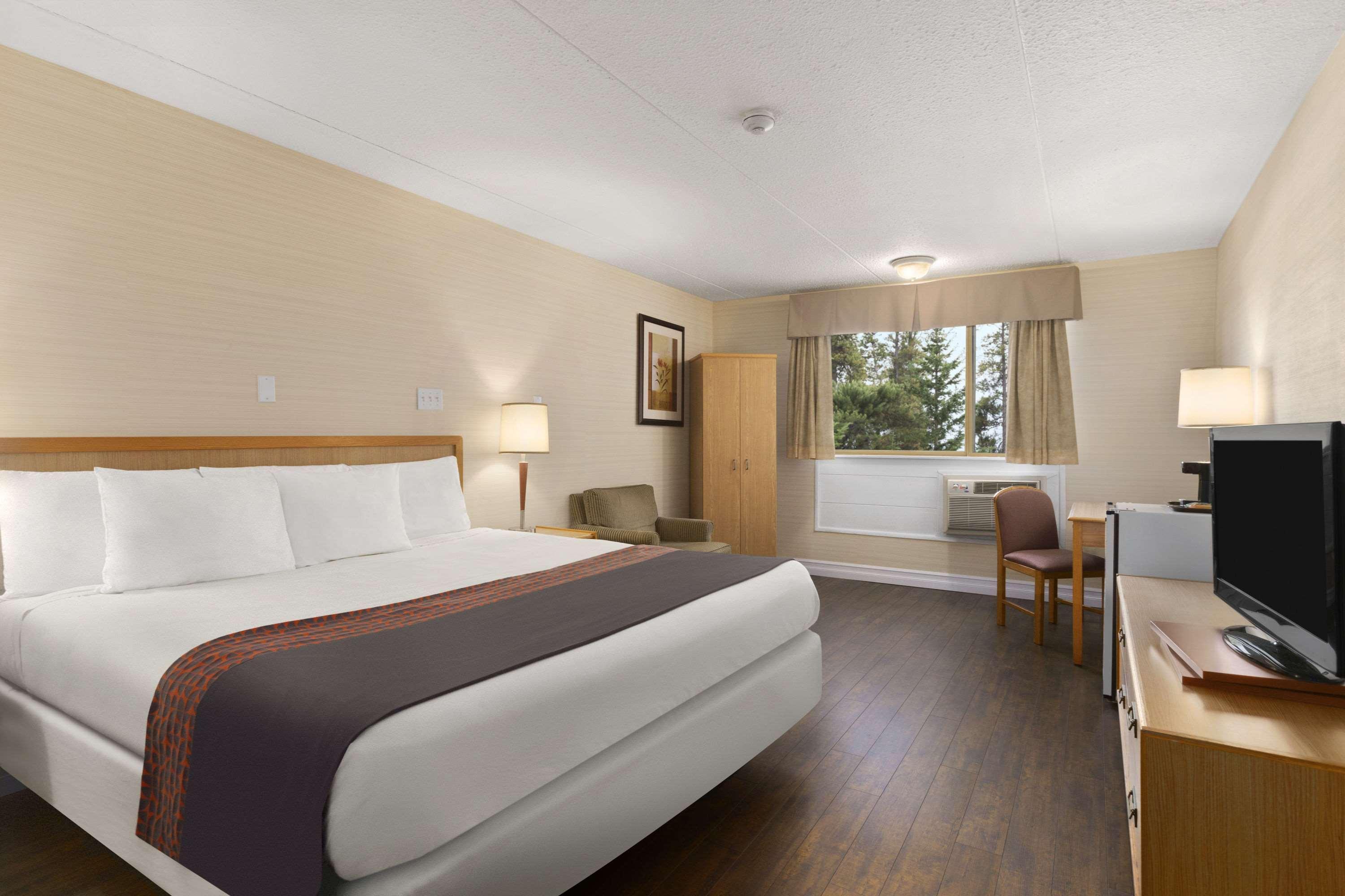 Days Inn By Wyndham Bridgewater Conference Center Extérieur photo